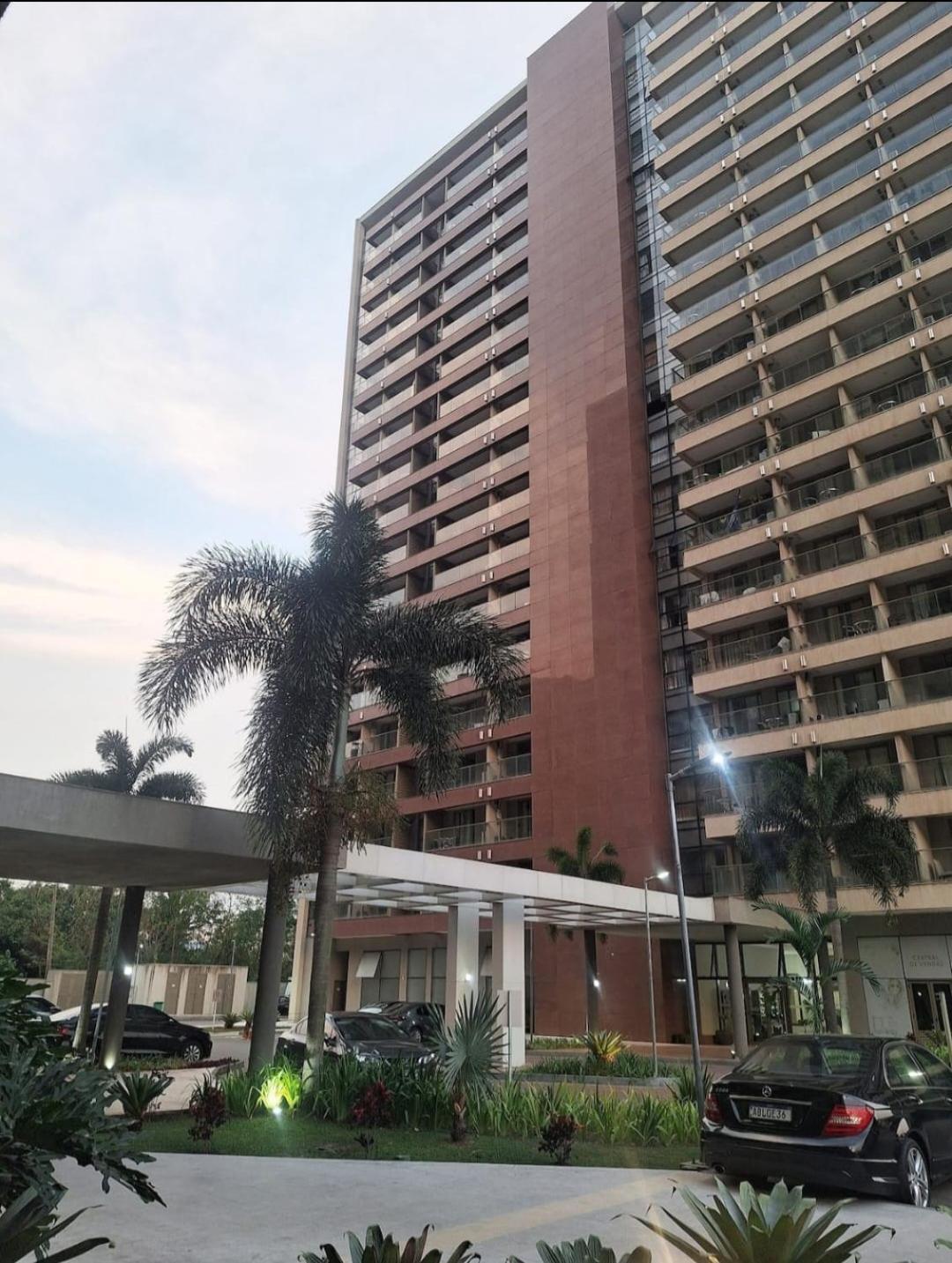 Apartamento Apartluxo Com Varanda Riocentro Barra Olimpica Rio de Janeiro